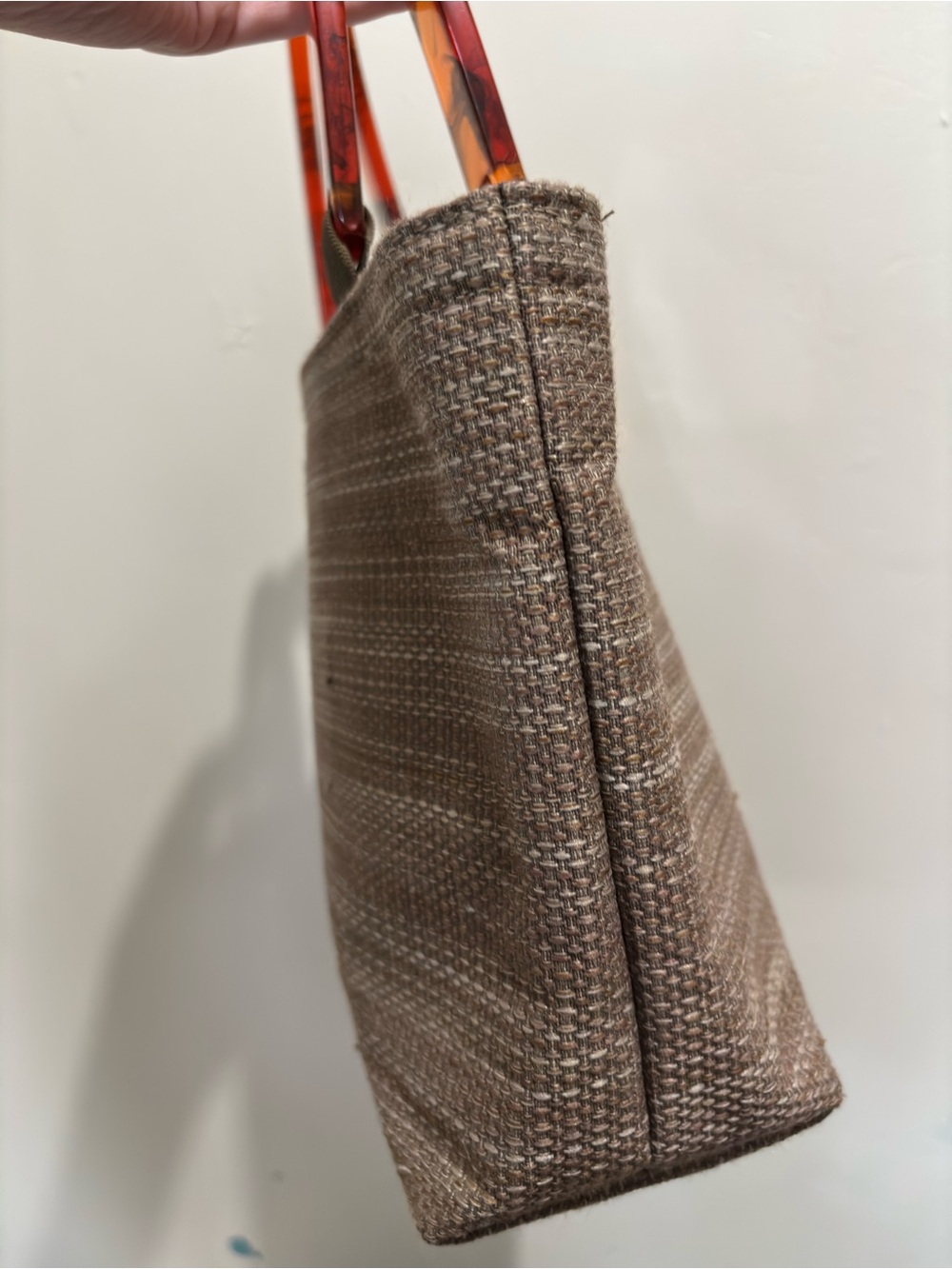 Classic Brown Woven Tote Bag with Tortoiseshell Top Plastic Handles - Picture 2 of 7